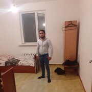  ,  Mystafo, 31