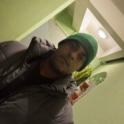  ,   Yoendris, 43 ,   ,   