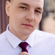   ,  Aleksander, 27