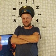  ,  Andrei, 49