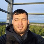  ,  Johongir, 35