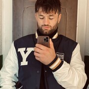  ,   Mickey, 32 ,   ,   
