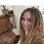  ,   KikiMora, 39 ,   c 