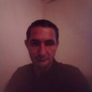  ,  Siro, 33