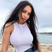  , 
