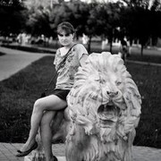  ,   Bona, 37 ,   