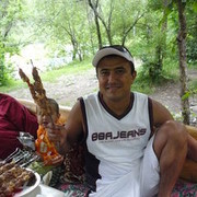  ,   Bek, 43 ,   