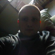  ,   Vadim, 33 ,   