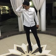  ,   Mirsharof, 28 ,  