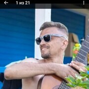  ,  Denis, 39