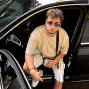  ,   Vladislav, 28 ,   ,   