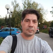    ,  Max, 42
