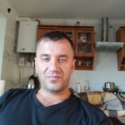  Mojmirovce,  Vadik, 44