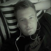  ,  Aleksey, 32