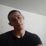 --,   Dominik, 33 ,   ,   