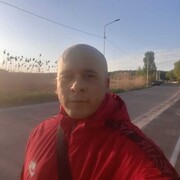  ,   Vladimir, 42 ,   ,   