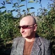  ,  Jon, 42