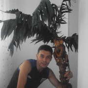  Mihai Bravu,  Maxymylian, 44
