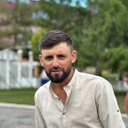  ,  Aza, 36