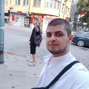  ,  Slava, 32