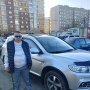  ,   Sergej, 54 ,   