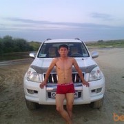  ,   Anuar, 37 ,   