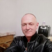  ,  Tarik, 49