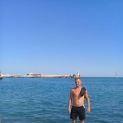  ,  Di, 32