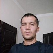  ,  Ilhom, 33