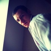 ,   Evgenii, 32 ,   ,   , c 