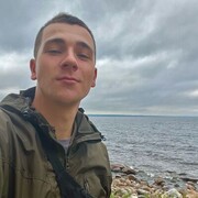 ,   Anton, 22 ,  