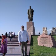  ,   Tehron N, 40 ,   ,   , c , 