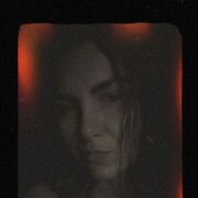  ,   Lesia, 39 ,   ,   