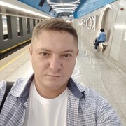   ,  Pavel, 37