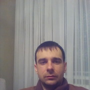  ,  Viktor, 38