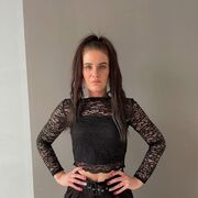  ,   Anastasia, 28 ,     