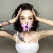  ,   Eva, 29 ,   ,   