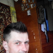  ,   Lurik, 37 ,   