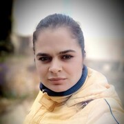  -,  Lilia, 33