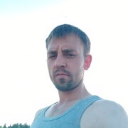  ,  Sergey, 32