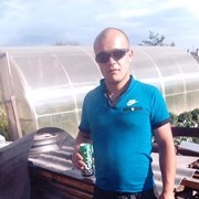  ,   Nicolae, 29 ,   