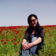  ,   Nazik, 53 ,  