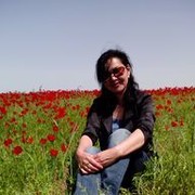  ,   Nazik, 52 ,  