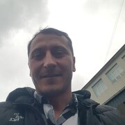  ,  Koba, 29