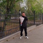  ,  Igor, 24