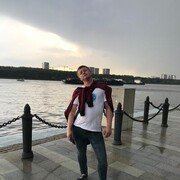  ,   Denis, 32 ,   ,   , c 