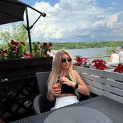  Homberg,   , 32 ,   ,   