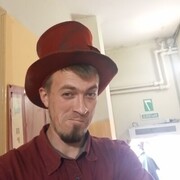  ,   Vlad, 32 ,   ,   