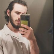  ,  Kamol, 22