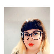  ,  Alya, 21
